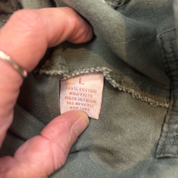 Candie's Gray Jacket with Pink Label - Picture 3 of 5